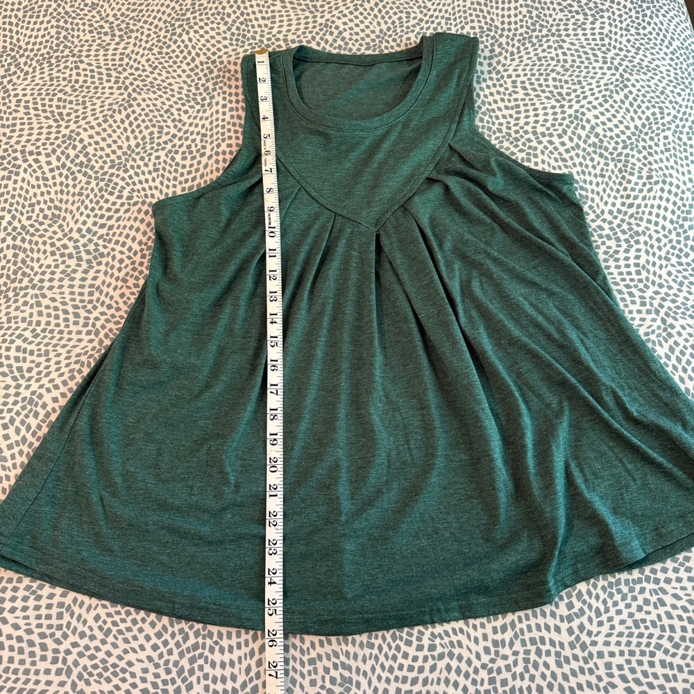 TCOT | Flowy Sleeveless Tank Top - Picture 6 of 7